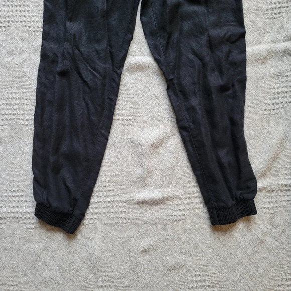 Aritzia Wilfred Rayon and Viscose blend  Los Feliz Jogger Pant - Picture 4 of 15
